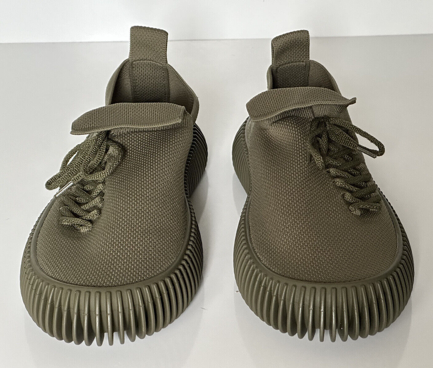 NIB 920 $ Bottega Veneta Tech Knit Stretch Khaki Sneakers für Herren 10 US (43) 690112 