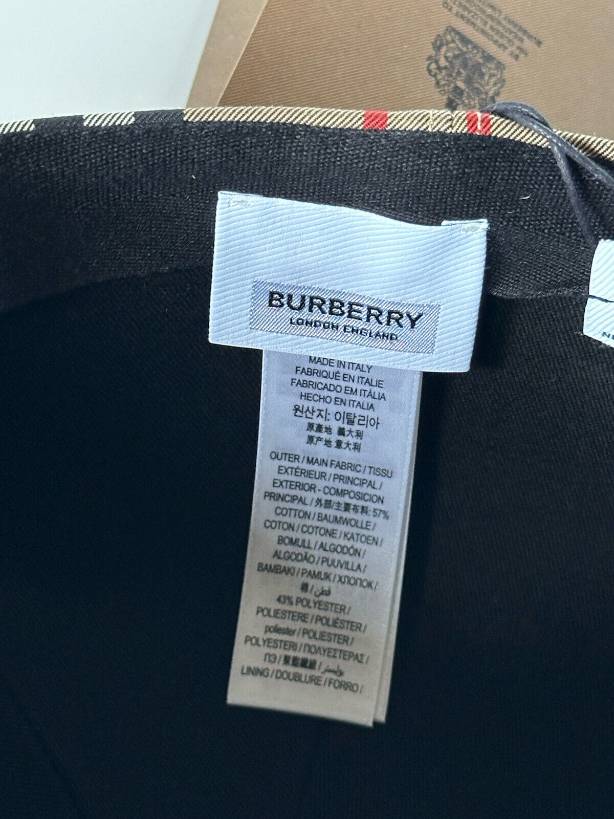 Neu mit Etikett: 380 $ Burberry Stripe Baseball Cap Archive Beige M (57 cm) 8026929 Italien