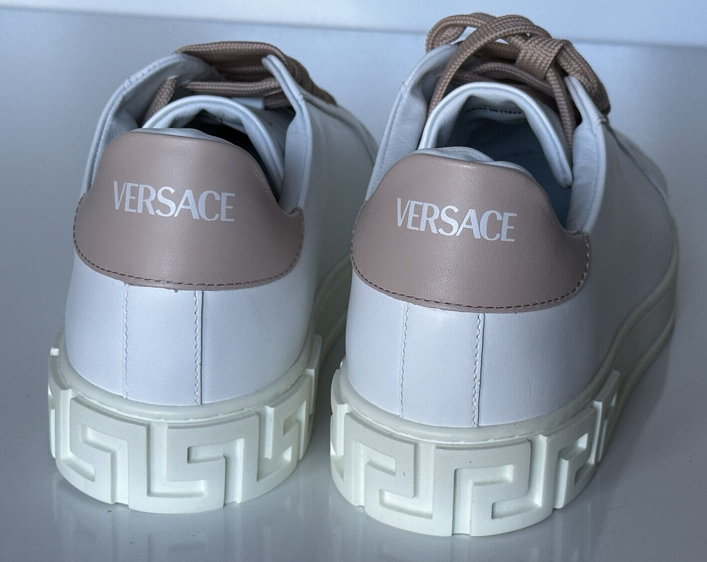 NIB $750 Versace Low Top Women's White Leather Sneakers 10.5 US (40.5) 1008962