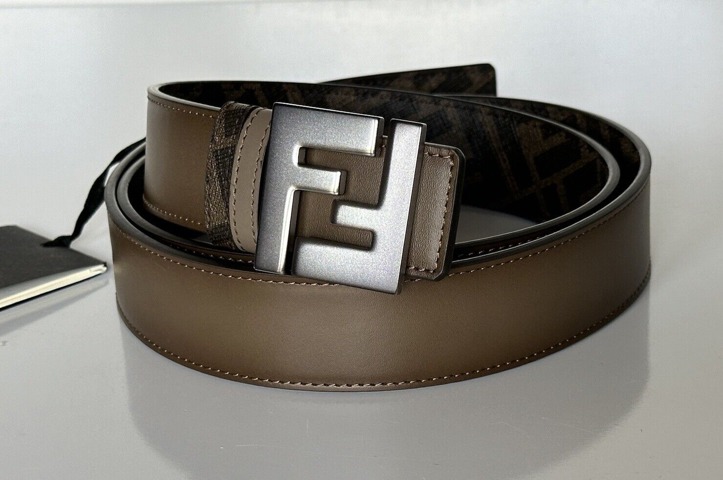 NWT $630 Fendi FF Calf Leather Tartufo/Black&Brown Reversible Belt 105/42 7C0468