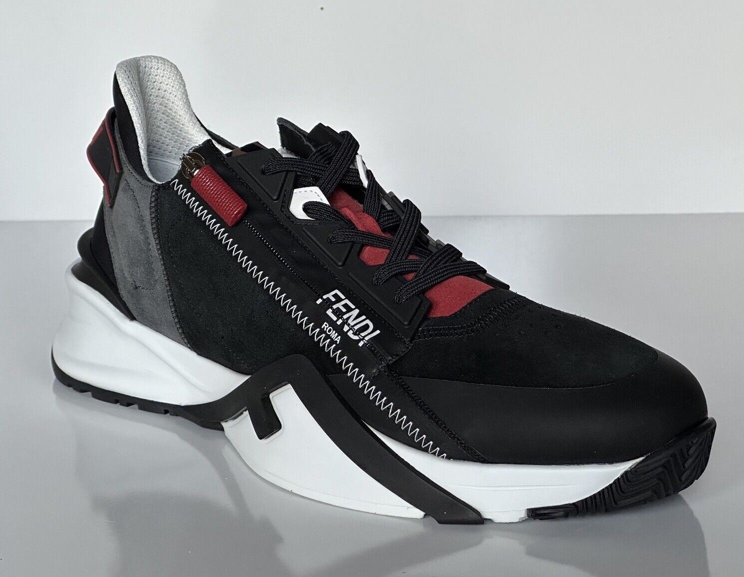 NIB 930 $ Fendi Flow Herren-Sneaker aus Leder/Stoff Schwarz 11 US (44 Eu) 7E1392 IT