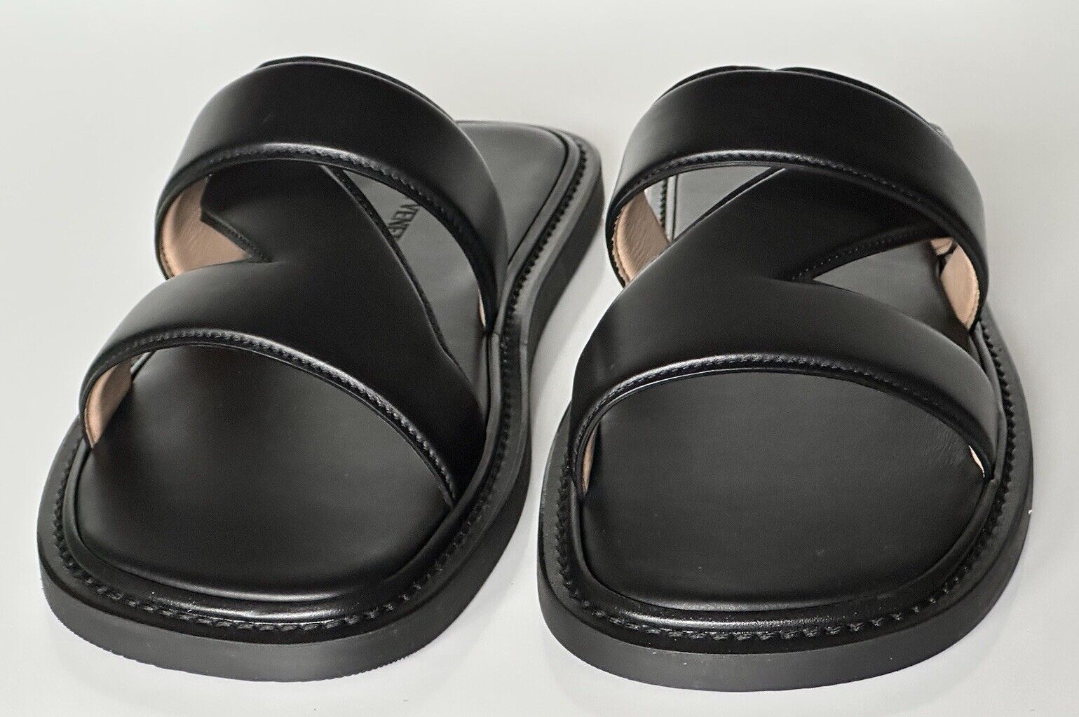 NIB $760 Bottega Veneta Calf Leather Men's Sandals Shoes Black 9 US (42)  651420