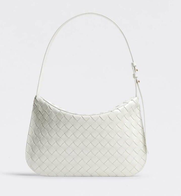 NWT $2900 Bottega Veneta Intrecciato White Leather Shoulder Bag 701046 Italy