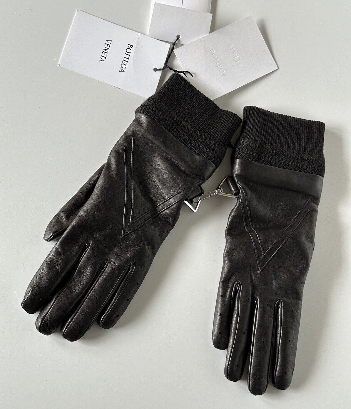 NWT $650 Bottega Veneta Women's Leather Gloves Brown Size 8  (L) Italy 690300