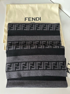 СЗТ 470 долларов США Fendi FF Logo Вязаный шерстяной шарф черного/серого цвета, 12 Ш x 73,5 л FXS124 Италия 