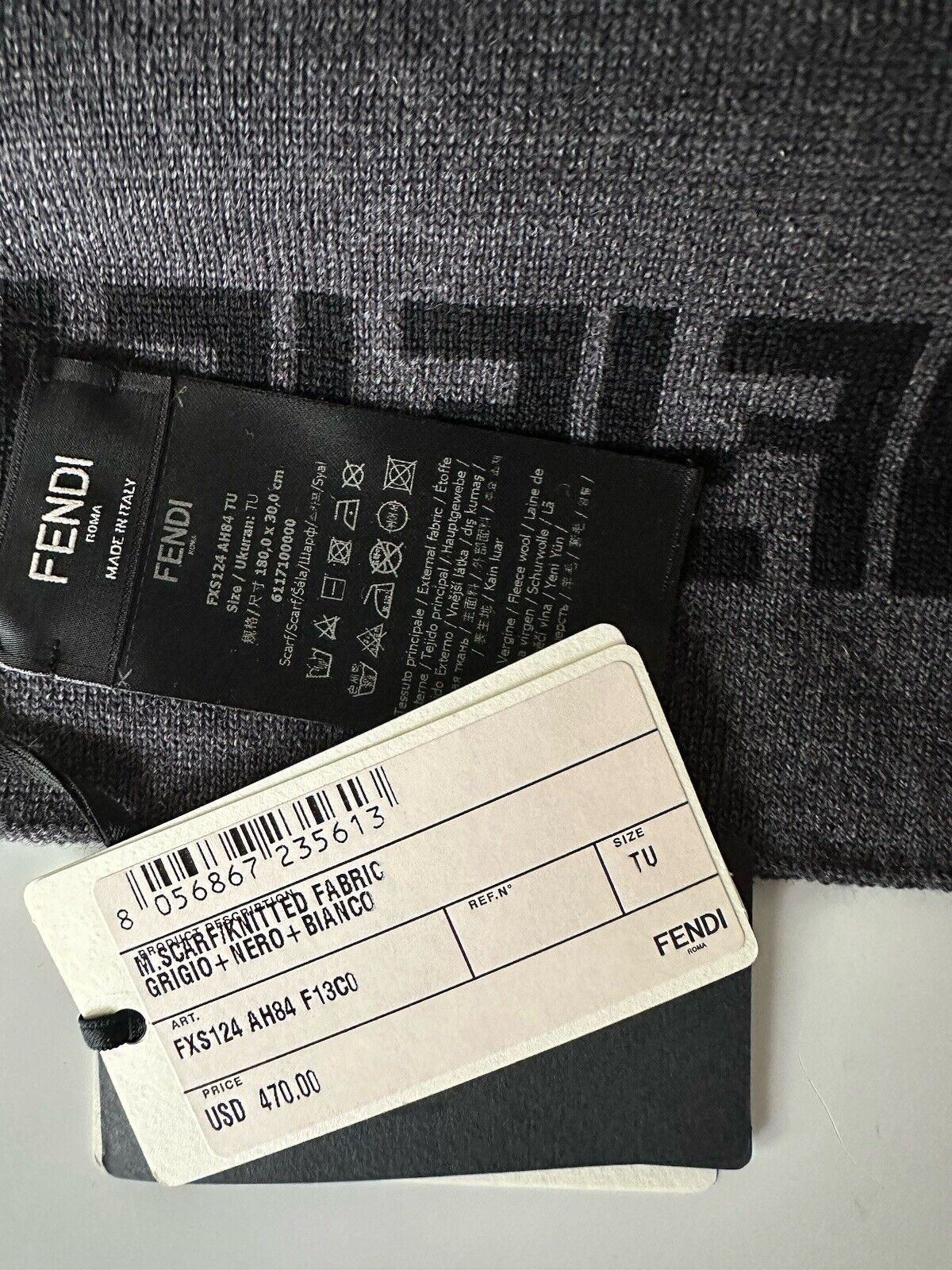 NWT 470 $ Fendi FF Logo Strickschal aus Wolle in Schwarz/Grau 12 W x 73,5 L FXS124 Italien 