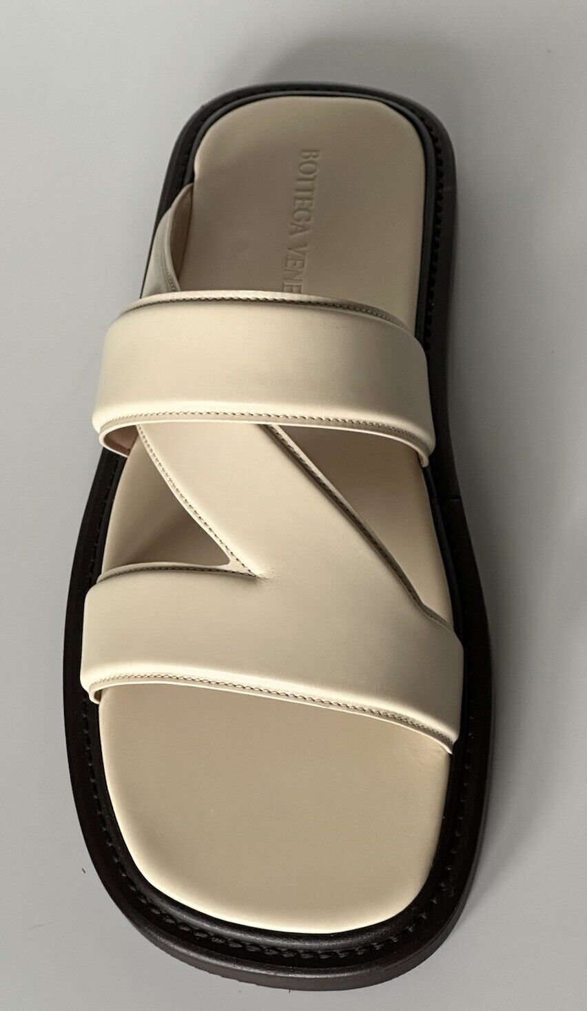 NIB $760 Bottega Veneta Calf Leather Mens Sandals Shoes Sea Salt 10 US 651420