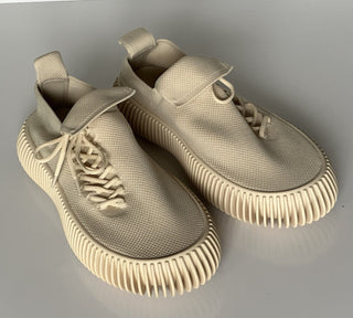 NIB $920 Bottega Veneta Men's Tech Knit Cane Sugar Sneakers 8 US (41 Eu) 690112