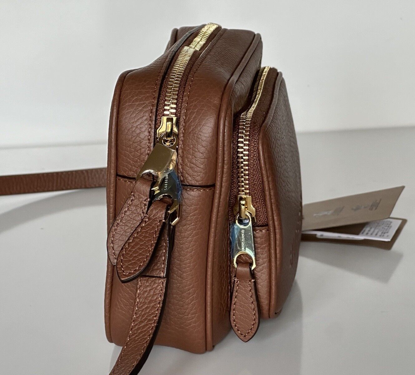 NWT $900 Burberry Small Leather Camera Shoulder Bag Tan Made in Italy 8061571