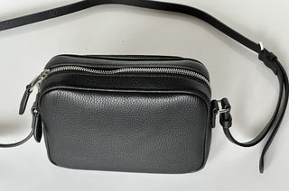 Burberry Small Leather Camera Shoulder Bag Black Made in Italy 8061569 NWT $1290