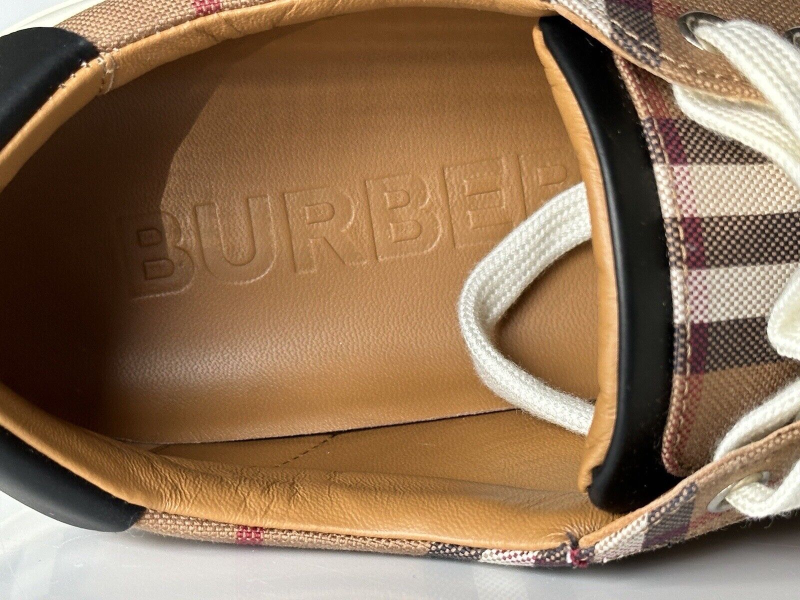 NIB $650 Burberry Men's Birch Brown Checks Low Top Sneakers 9 US (42 Eu) 8048156
