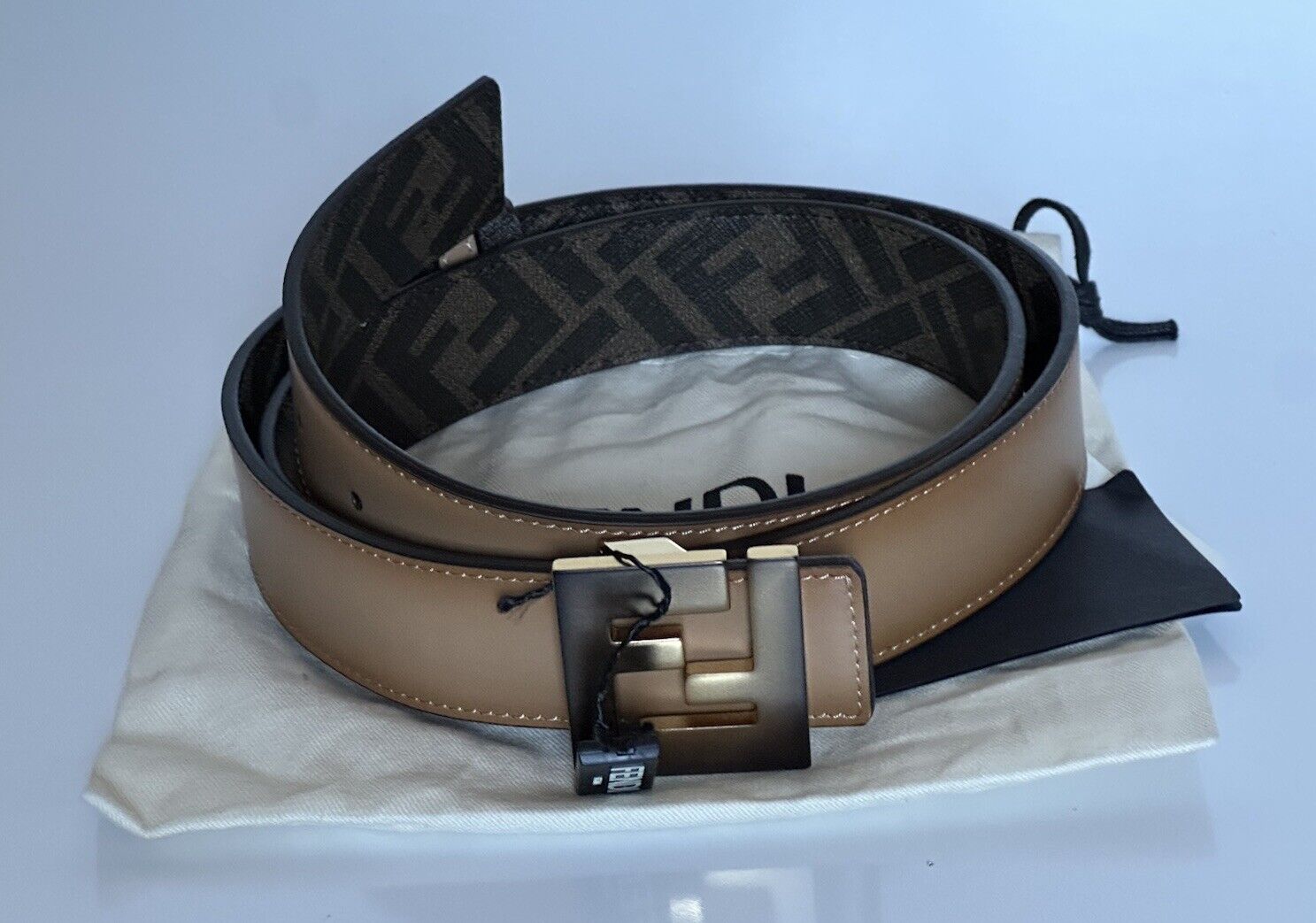 NIB $630 Fendi FF Calf Leather Black&Brown Reversible Belt 105/42 7C0468F Italy