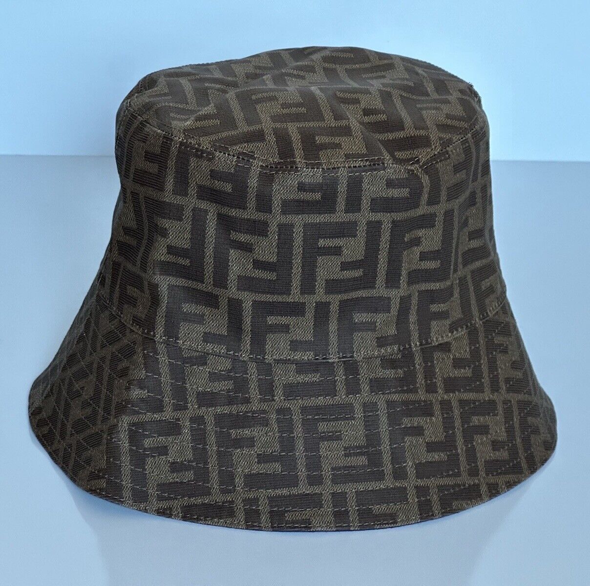 NWT $520 Fendi FF Woven Fabric Brown Bucket Hat Made in Italy Large FXQ200