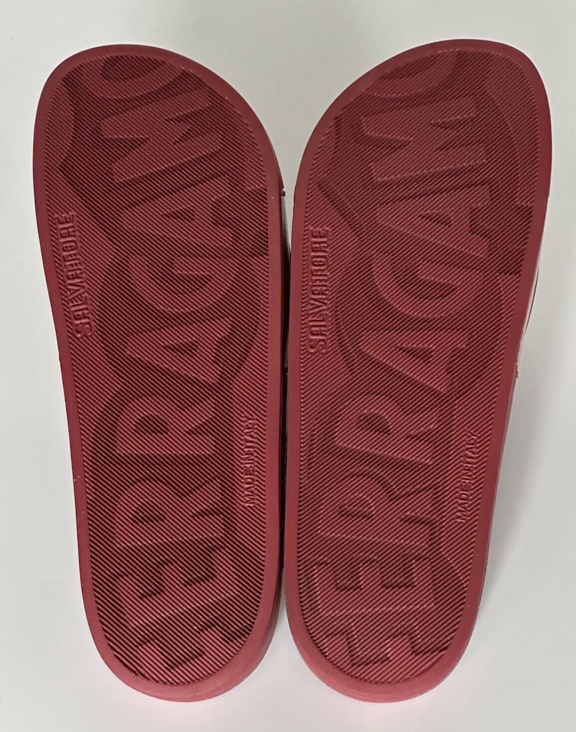 NIB Salvatore Ferragamo Groove Men's Rubber Slide Sandals Red 9 US 0751899 IT