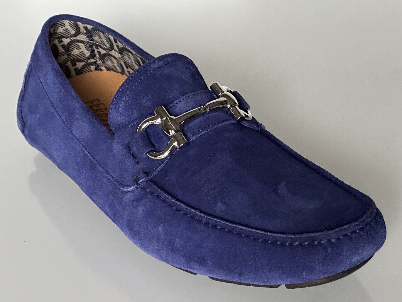NIB Salvatore Ferragamo Men's Blue Suede Driver Shoes 9 US (42 Euro) IT 0753170