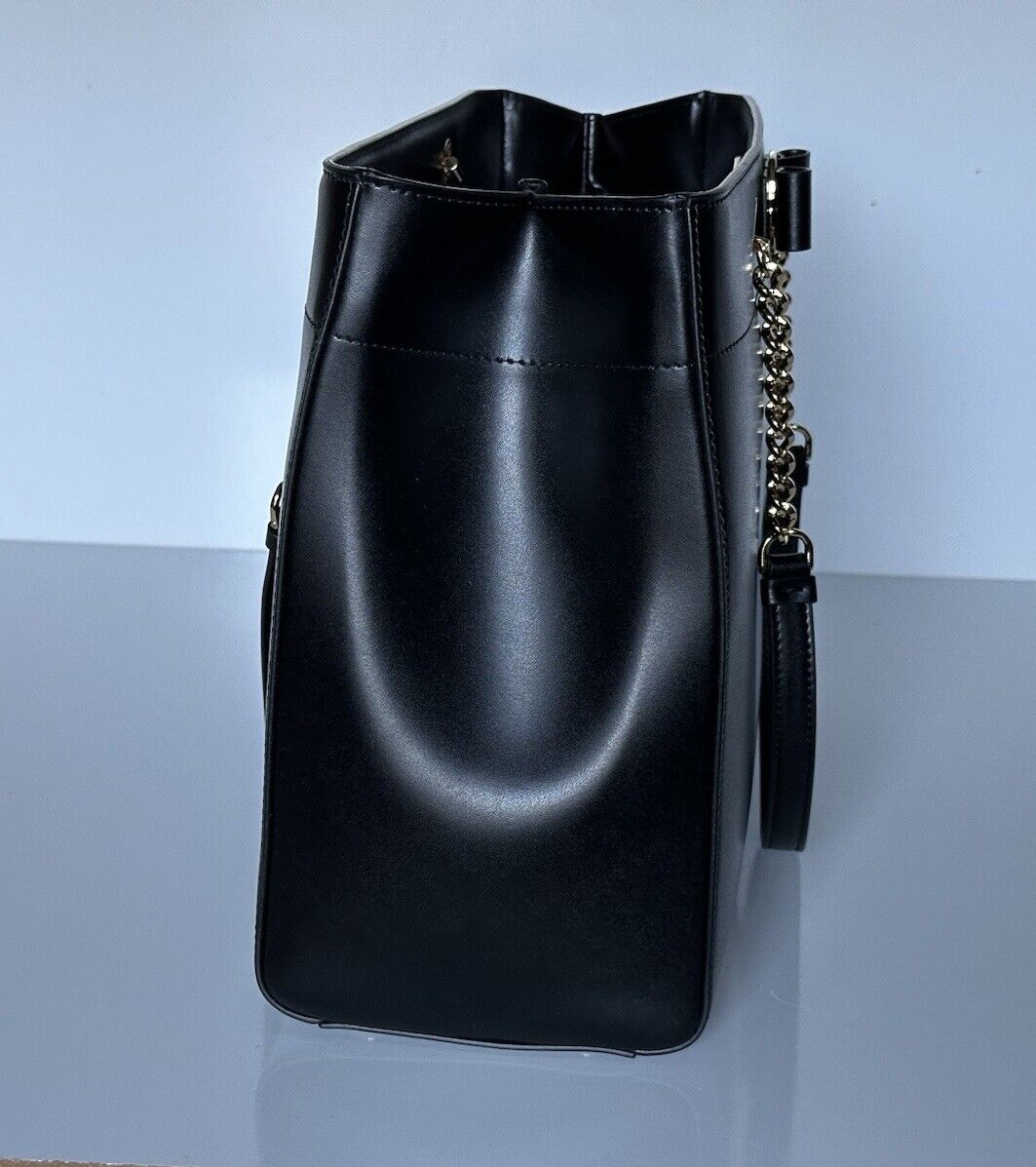 NWT $1590 Salvatore Ferragamo Leather Tote Shoulder Bag Black 0753248 Italy