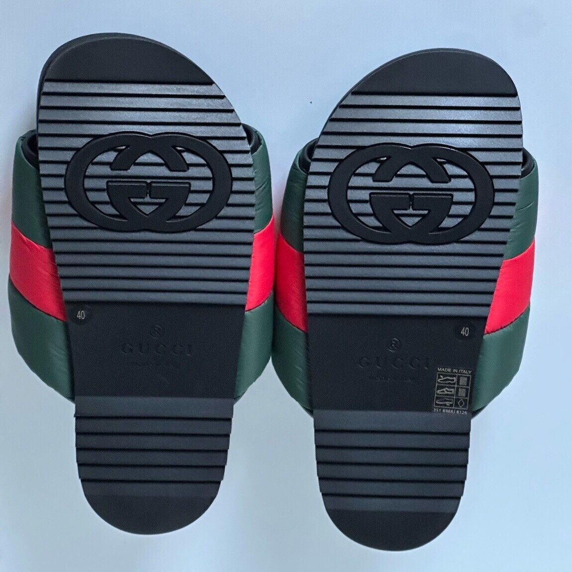 NIB Gucci Women's Nylon Green/Red/Green Slide Sandals 10 US (40 Euro) 700320 IT