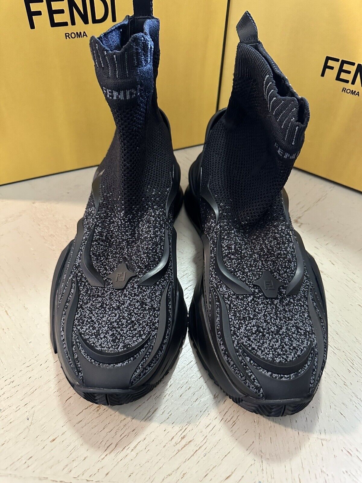 NIB $1190 Fendi Contrast Knit High Top Sock Sneakers Shoes Black 12 US 7E1554
