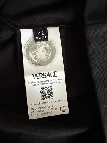 NWT Versace Logo Series Crystal-embellished T-Shirt Black 8 US (42 Eu) 1014555