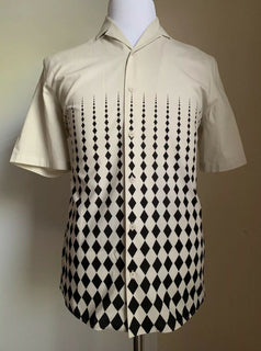 Neu mit Etikett: 750 $ Bottega Veneta Herren-Kurzarmhemd Mist-Black M US (50 Eu) Italien