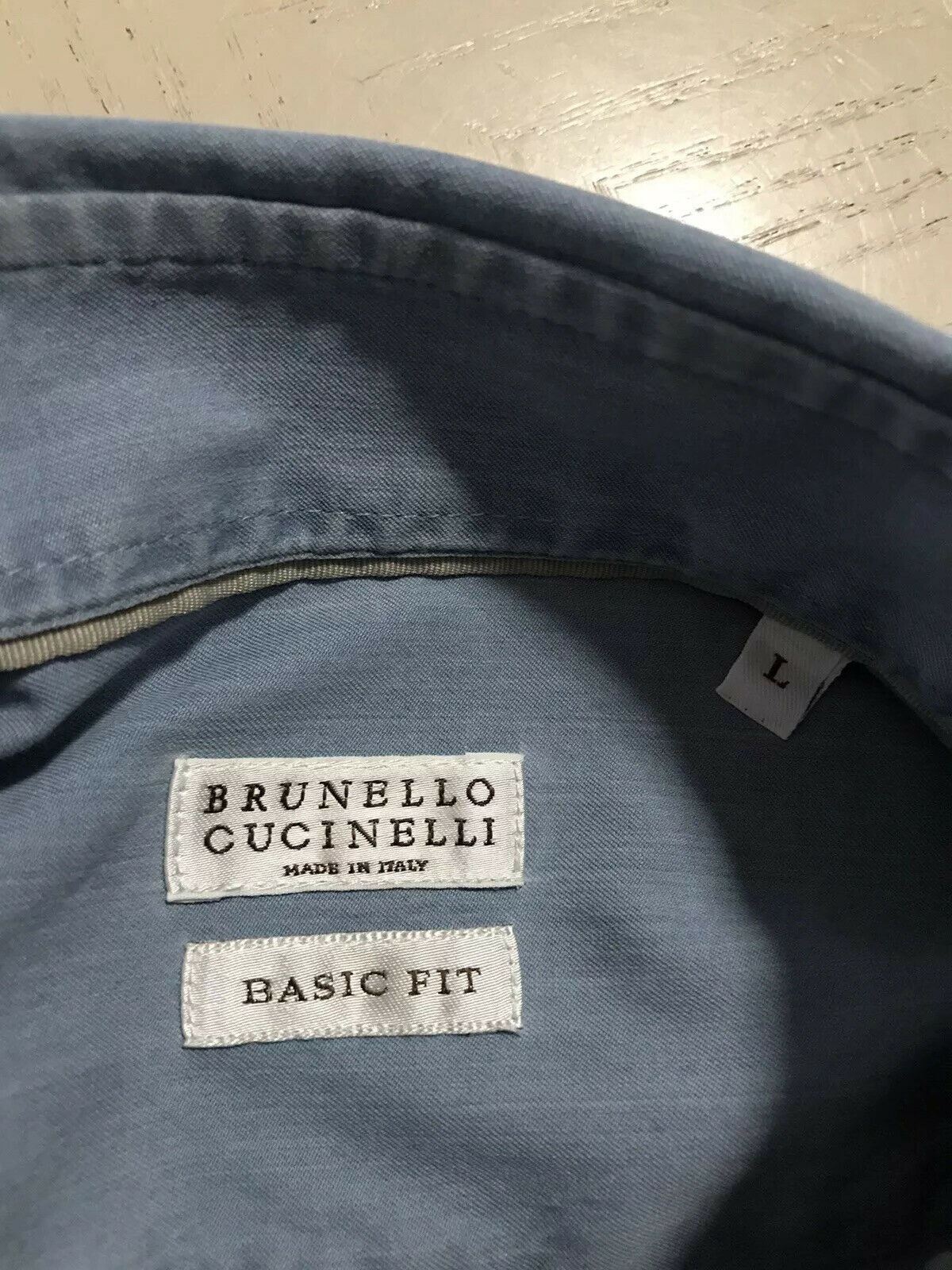 Мужская джинсовая рубашка базового кроя Brunello Cucinelli стоимостью 795 долларов, синяя, L, Италия