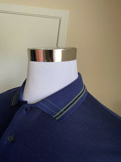 Neu mit Etikett: 390 $ Bottega Veneta Herren-Poloshirt Blau S US (46 Eu) Italien