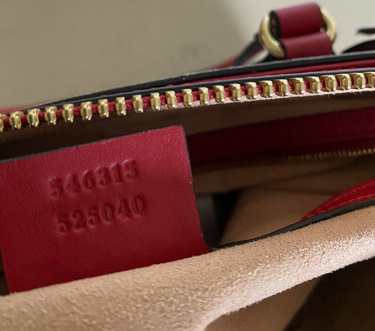 Новая женская большая кожаная сумка Gucci GG Monogram за 2850 долларов, красная/синяя 546315