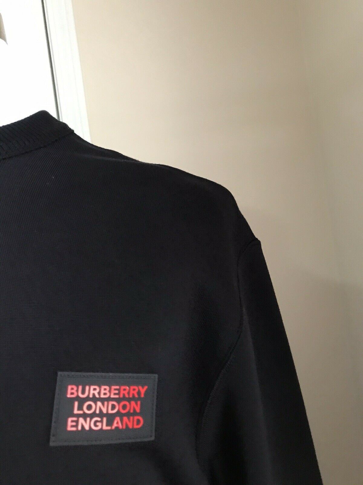 New $650 Burberry Men Solid Sweatshirt With TB Mon Pullover Crewneck Black L