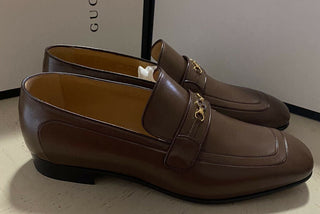 Neue Gucci Herren-Slipper aus Leder mit GG-Monogramm, braun, 8,5 US (7,5 UK), Italien