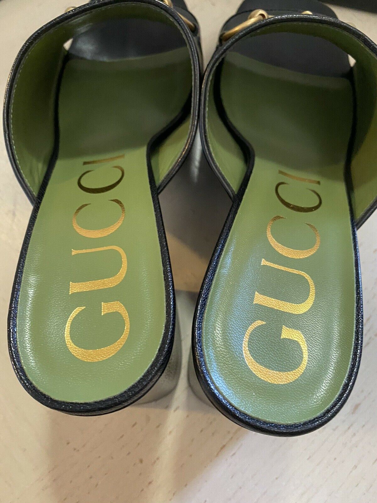 NIB Gucci Women’s Leather GG Monogram Sandal Shoes Black 8 US ( 38 Eu ) Italy