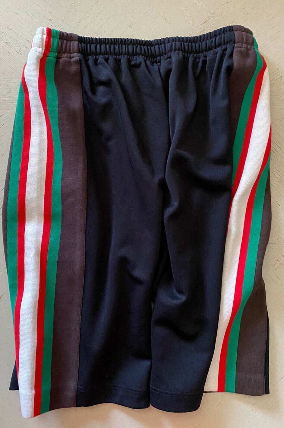 Neu mit Etikett: Gucci kurze Herrenhose, Schwarz/Grün/Rot, Größe L, Italien