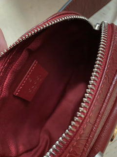 Новая кожаная поясная сумка Gucci GG Marmont Matelasse, красная 597676, размер 70/28, Италия