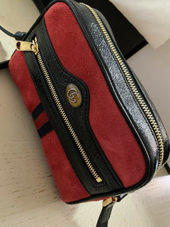 Neue Gucci GG Monogram Umhängetasche aus Leder/Wildleder Rot/Schwarz 517350