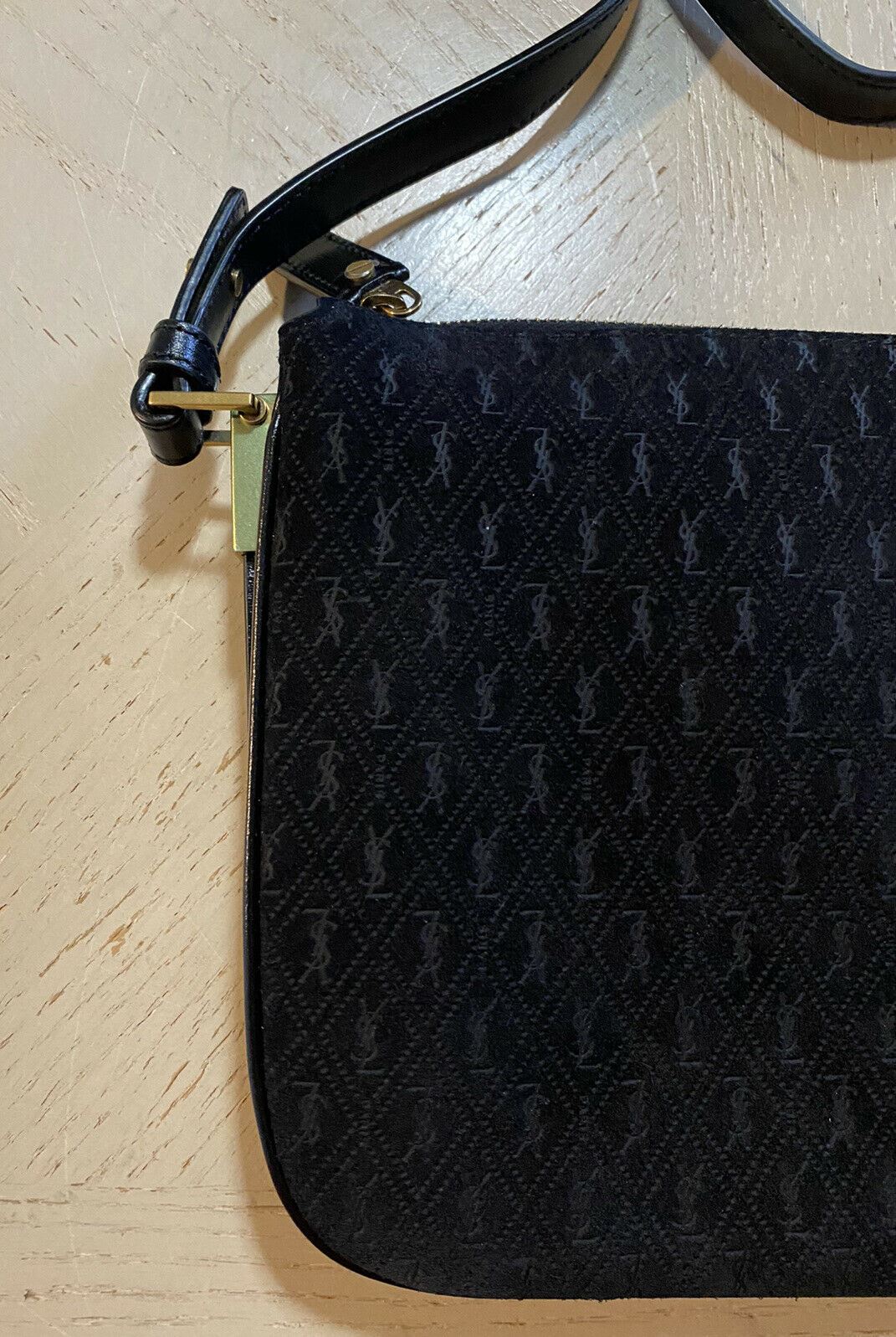New $1850 Saint Laurent Leather/Suede YSL Crossbody Shoulder Bag Black 585541