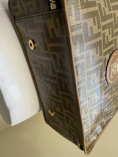 Neu $2350 Fendi Herren Kleine FF Monogramm Reiseetui Umhängetasche Braun 7VV137