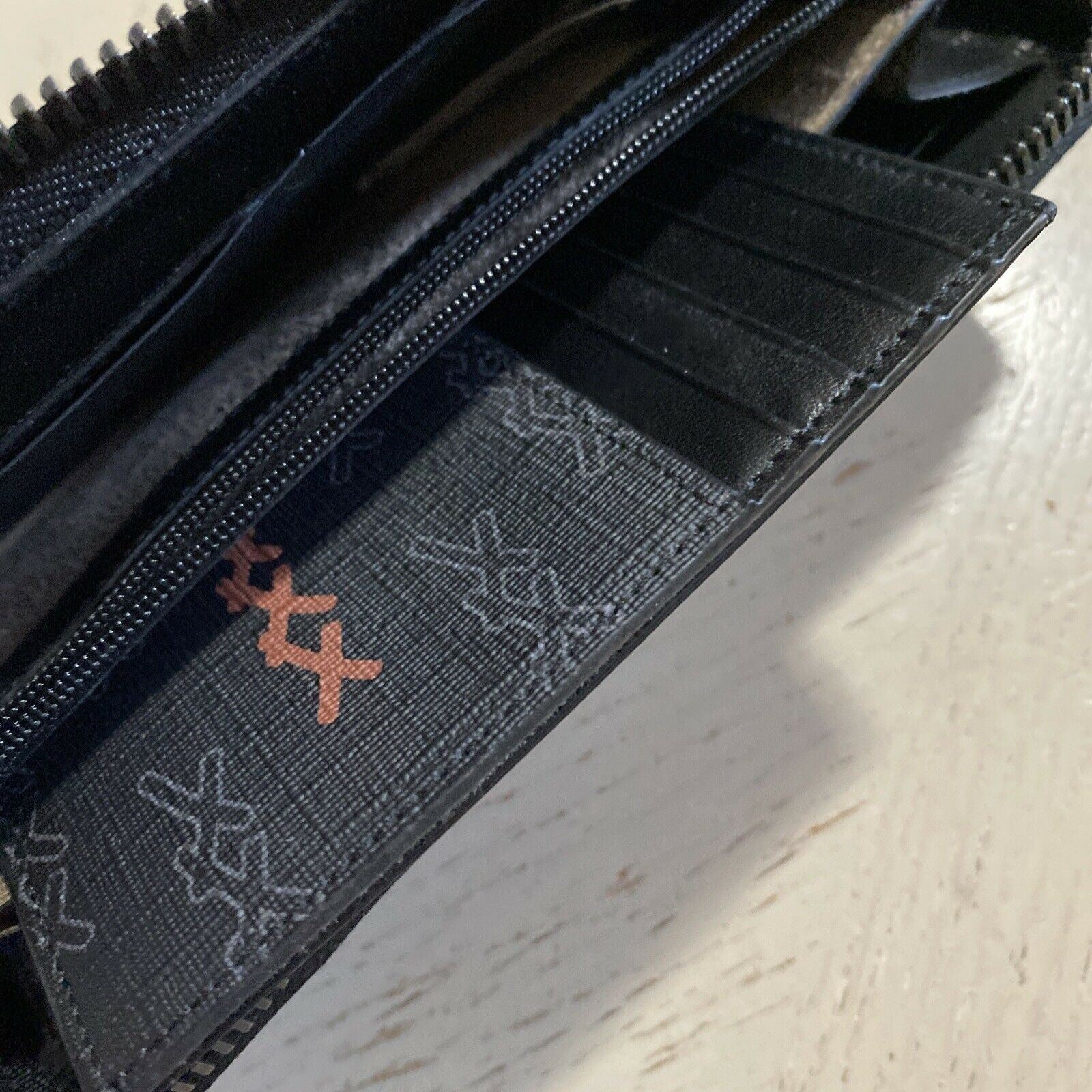 Новый кошелек Ermenegildo Zegna Couture за 750 долларов, черный, Италия