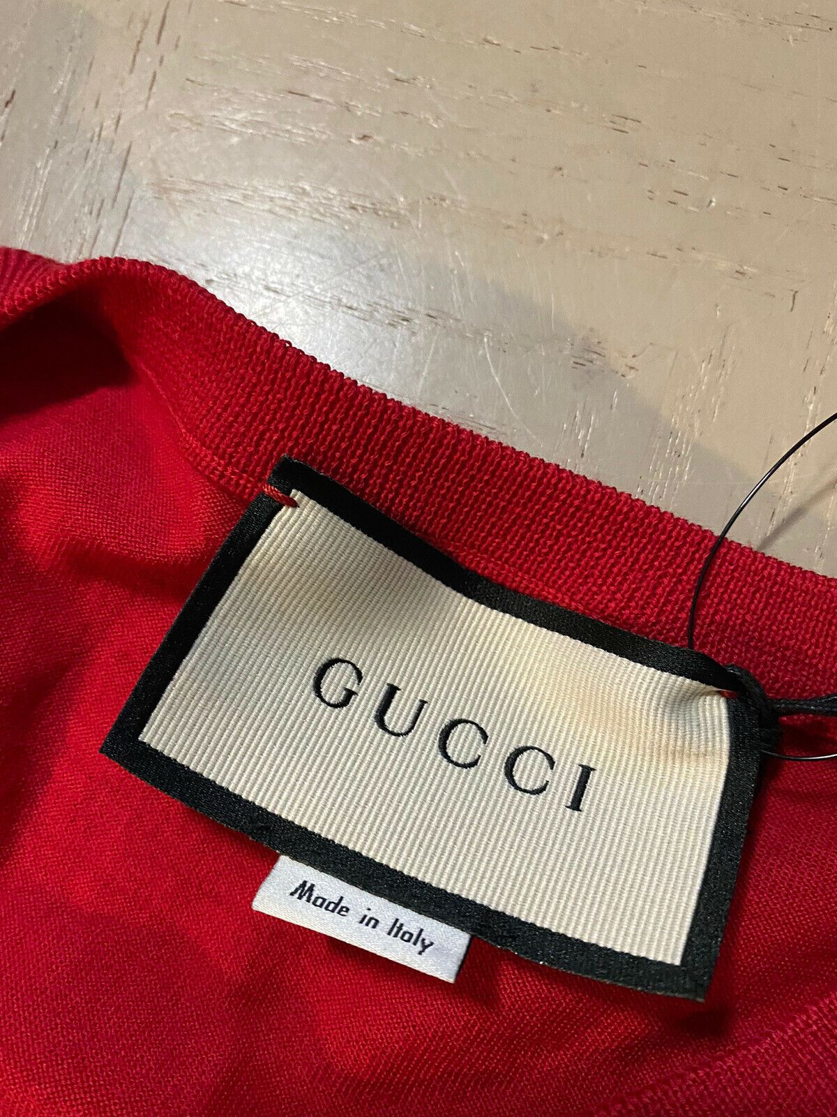 NWT $1200 Gucci Men Wool V Neck Sweater Red Size L Italy