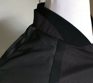 Neu mit Etikett: Corneliani Bomberjacke mit Reißverschluss und Ärmeln, L (44 US/54 Eu)