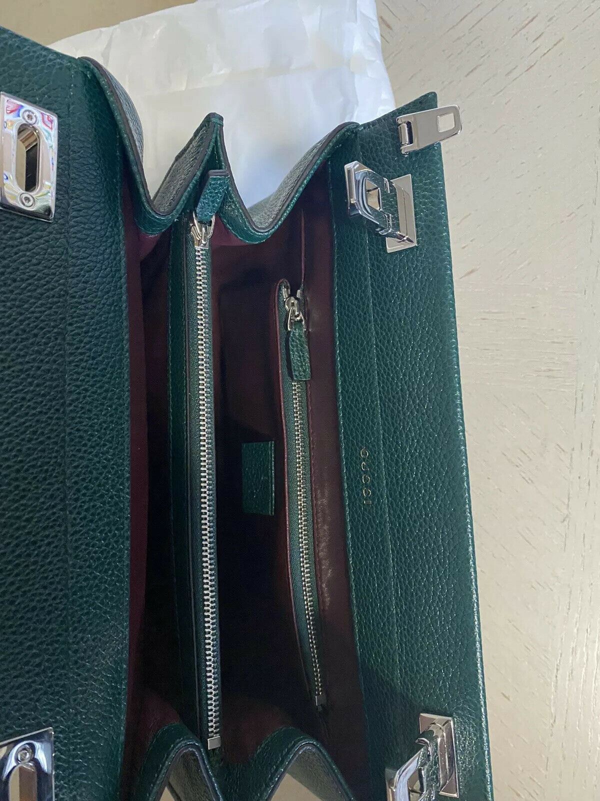 Новая маленькая кожаная большая сумка Gucci Zumi с ручкой сверху, зеленая 569712 за 3400 долларов США