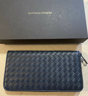 Новый кошелек Bottega Veneta за 800 долларов Темно-синий 510643 Италия