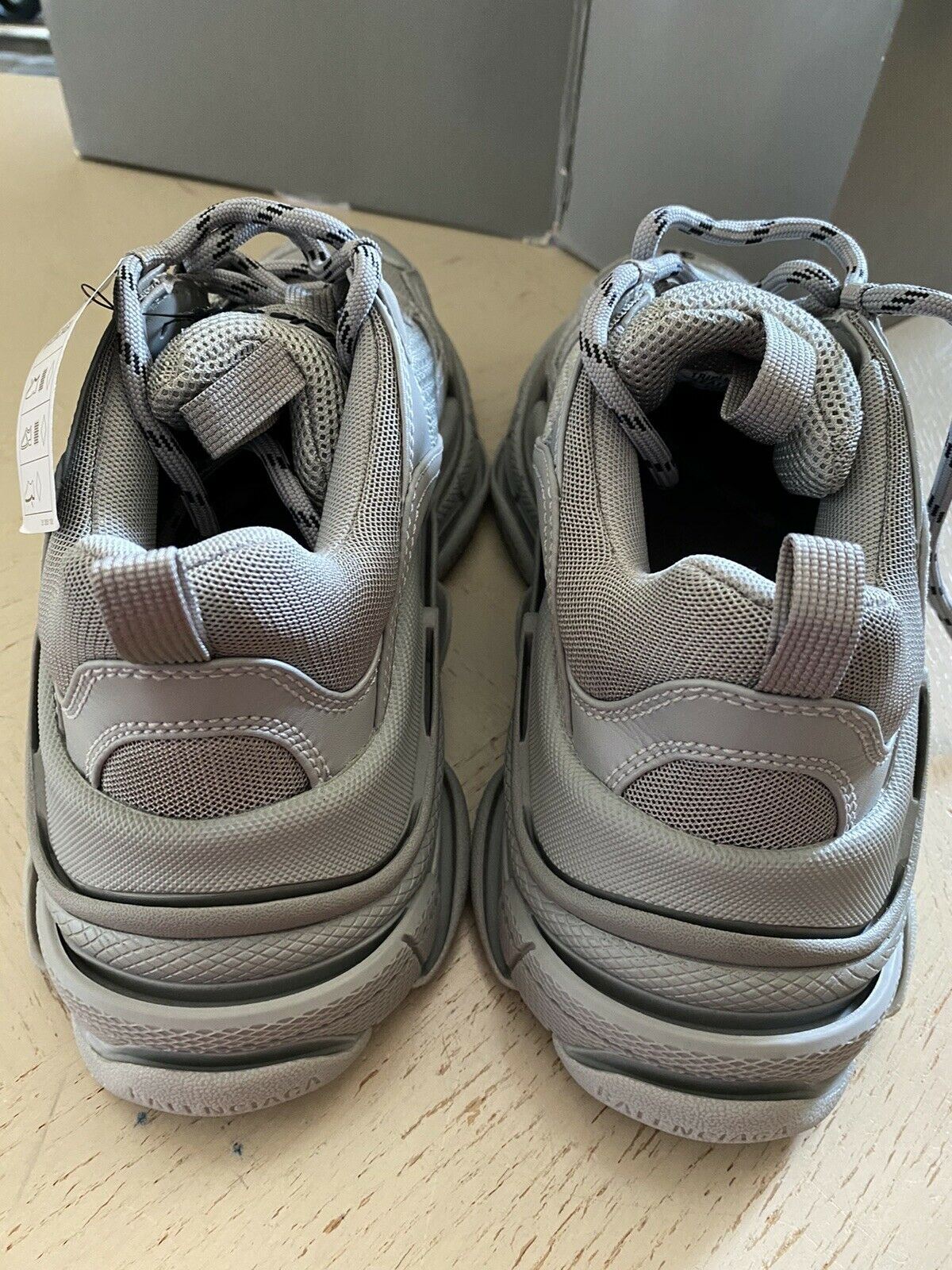 NIB $975 Balenciaga Women Triple S Sneakers Shoes Gray 8 US/38 Eu