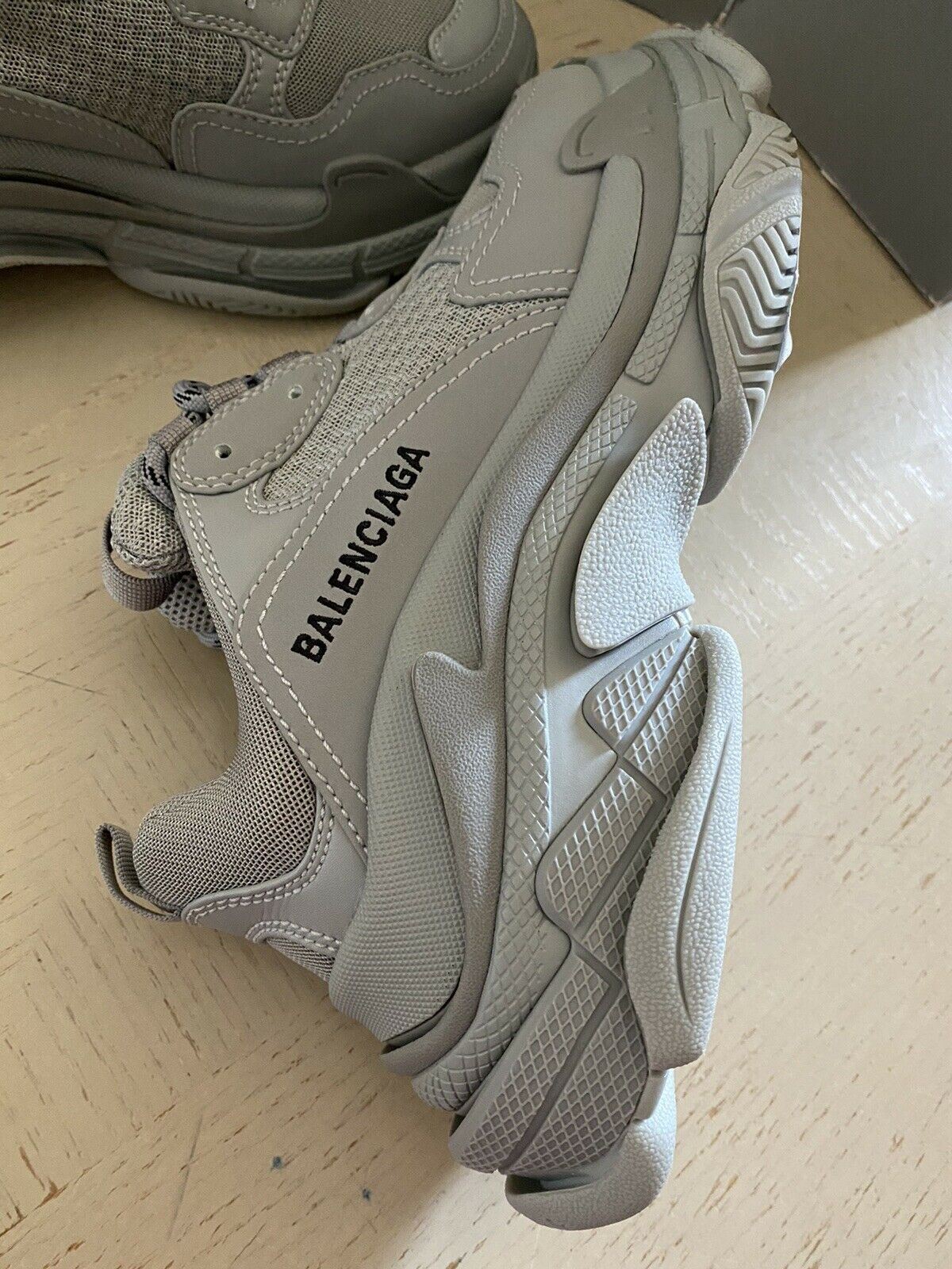NIB $975 Balenciaga Women Triple S Sneakers Shoes Gray 8 US/38 Eu