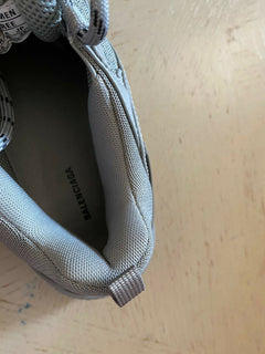 NIB 975 $ Balenciaga Damen Triple S Sneakers Schuhe Grau 8 US/38 Eu