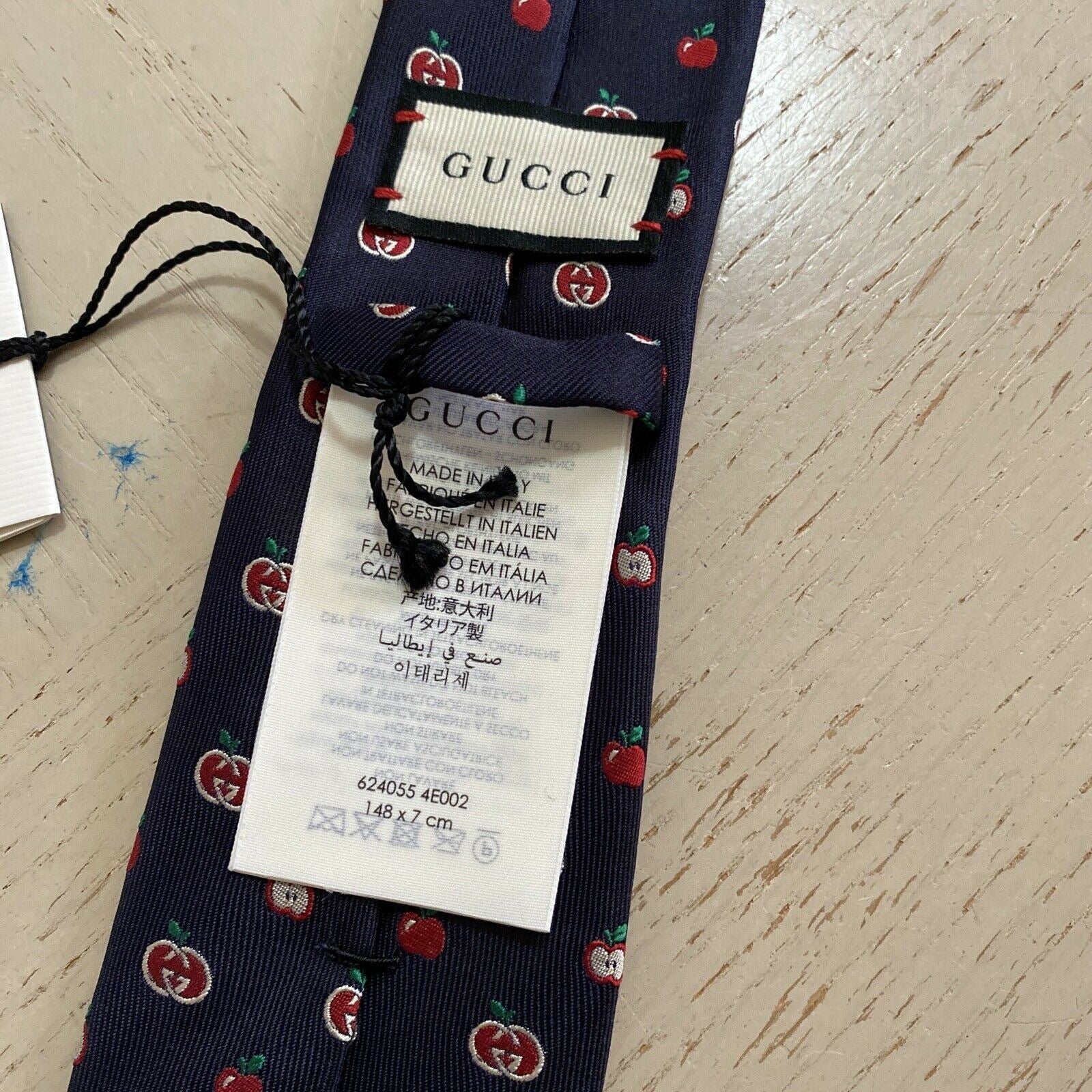 Новый мужской галстук с монограммой Gucci темно-синий/красный от Gucci, сделанный в Италии