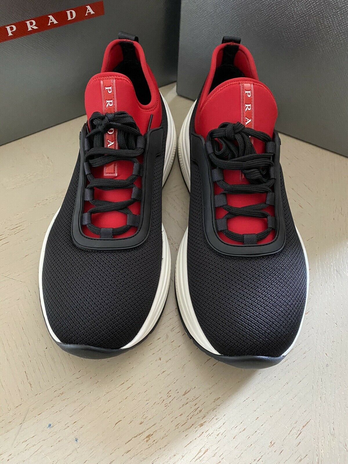 Neue $750 PRADA Herren Rete Neopren-Sneaker-Schuhe Rot/Schwarz 8,5 US/41,5 Eu Italien