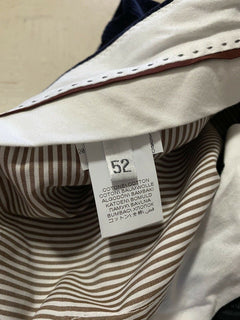 Neu mit Etikett: 775 $ Brunello Cucinelli Herren-Cord-Samthose, Marineblau, 36 US/52 EU, Italien