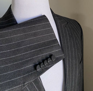 Neuer 4490 $ Gucci Herrenanzug, gestreift, DK-Grau, 38R US (48R Eu), Italien