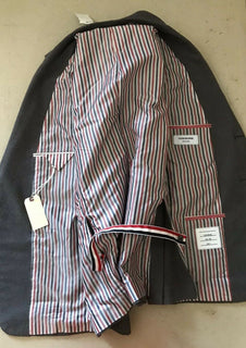 Neu mit Etikett: 1980 $ Thom Browne Herren-Streifen-Klassiker-Sportmantel-Blazer DK Grau 3/M Italien