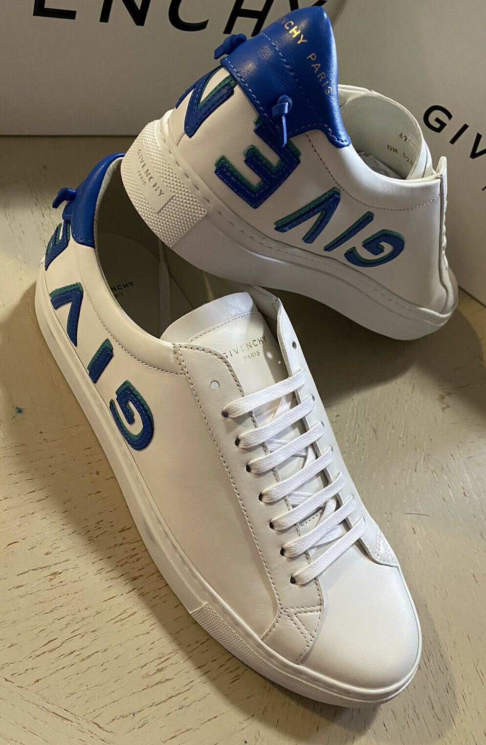 NIB Givenchy Herren Leder Urban Street Sneakers Schuhe Weiß/Blau 9 US / 42 EU
