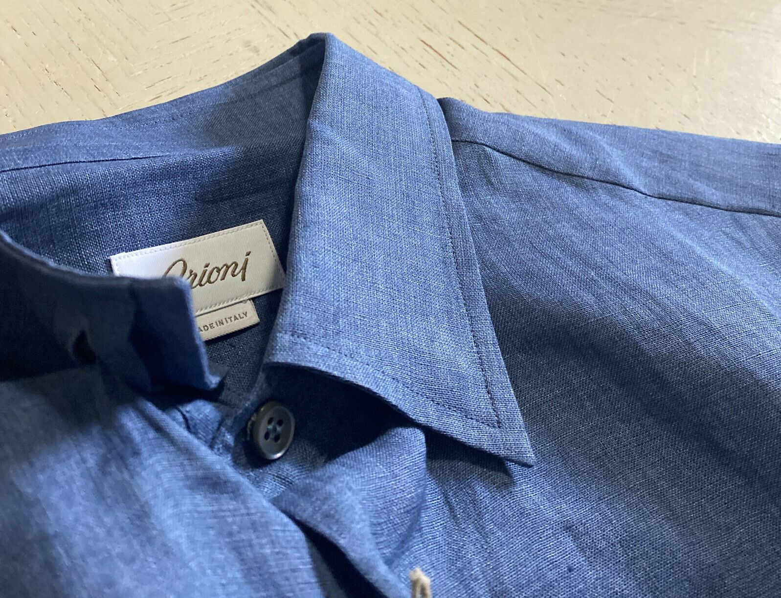 Neu mit Etikett: 500 $ Brioni Herren-Leinenhemd mit sortierten Ärmeln, Blau, Größe L, Italien